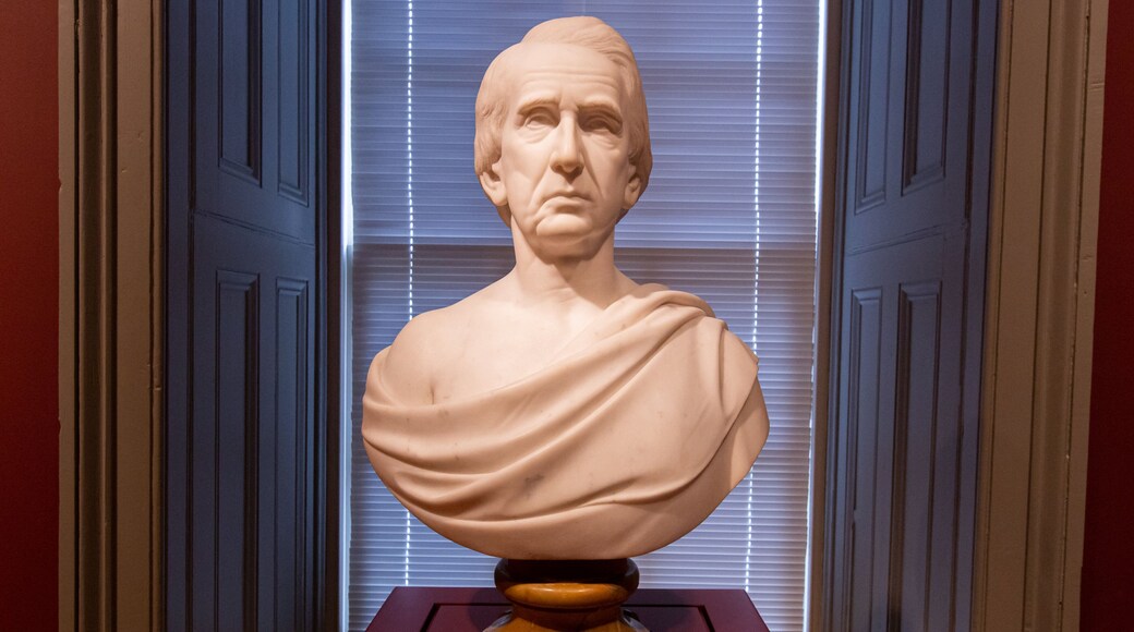 National Portrait Gallery showing interior views