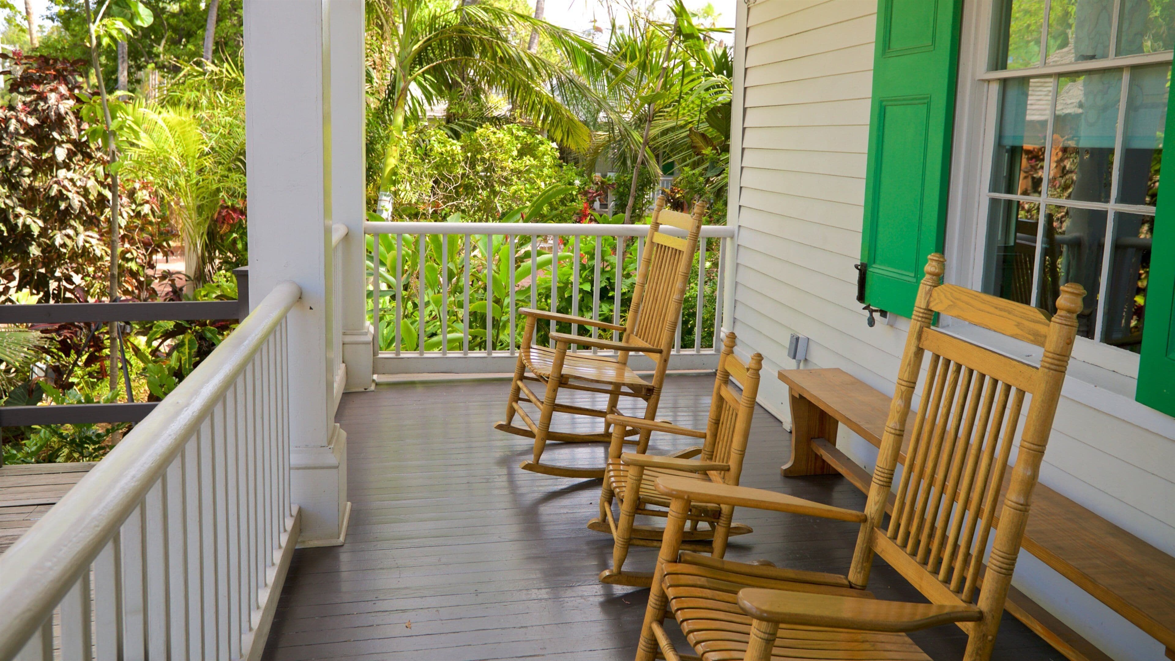 Audubon House and Tropical Gardens which includes a house