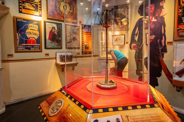 St. Augustine Pirate and Treasure Museum which includes interior views