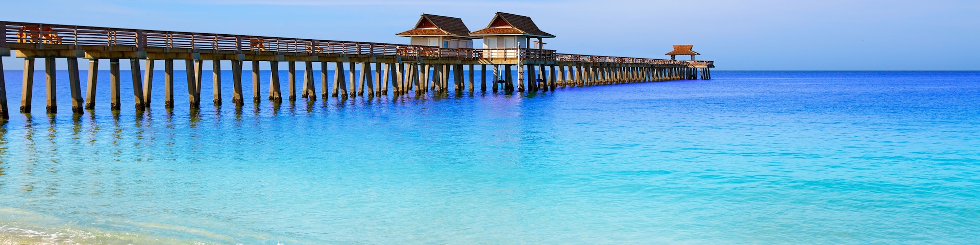 Naples Pier and beach in florida USA sunny day, Shutterstock ID 446686663, purchase_order: SP-1269 HA 2018 Batch 1, Order: , client: , other: