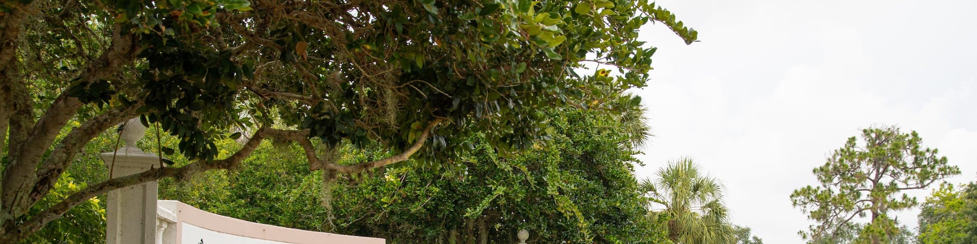 Stoneybrook Golf & Country Club which includes signage and a garden