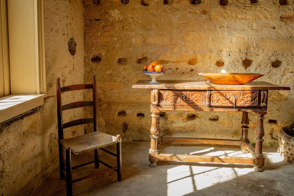 Ximenez-Fatio House Museum which includes heritage elements and interior views