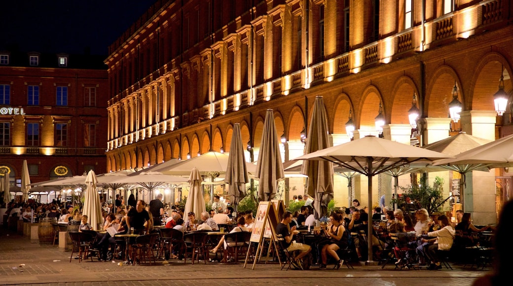 Capitole de Toulouse mostrando mangiare fuori, città e mangiare all\'aperto
