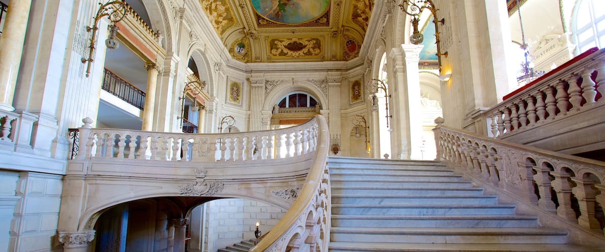 Montpellier City-Centre showing interior views and heritage elements