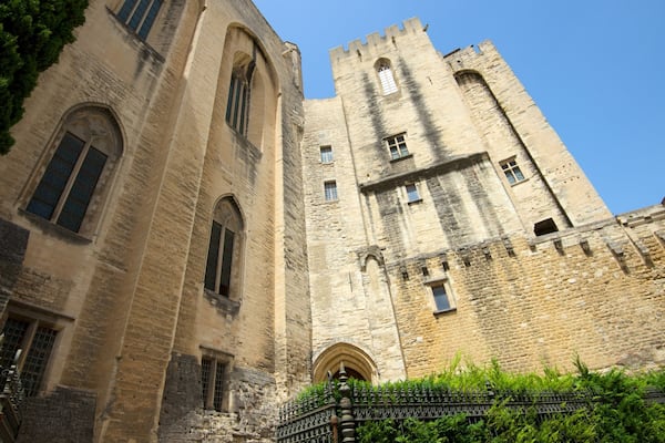 Palais des Papes montrant patrimoine historique et patrimoine architectural