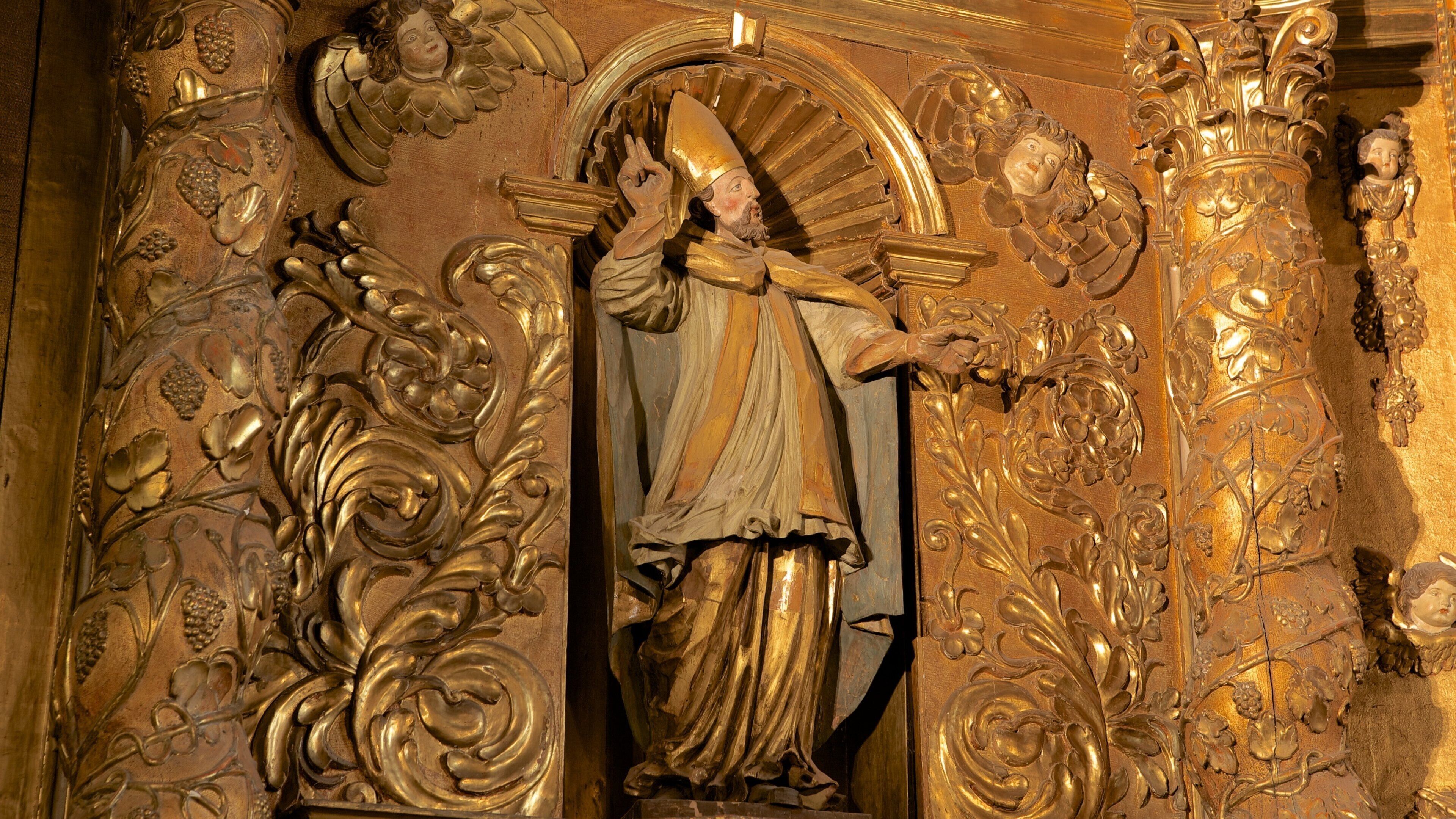 Bảo tàng Dauphinois cho thấy pho tượng