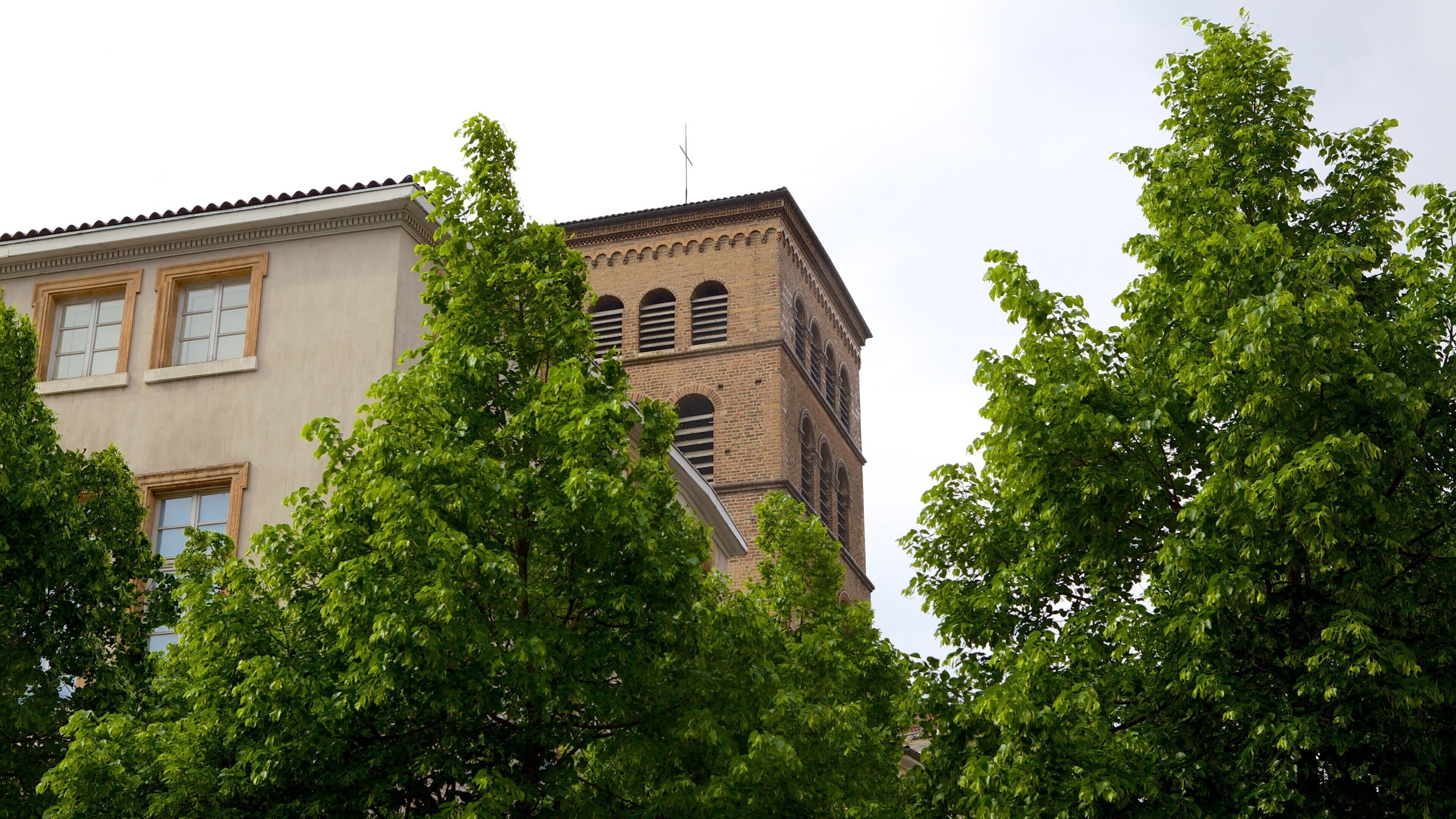 Eglise Notre Dame featuring heritage architecture