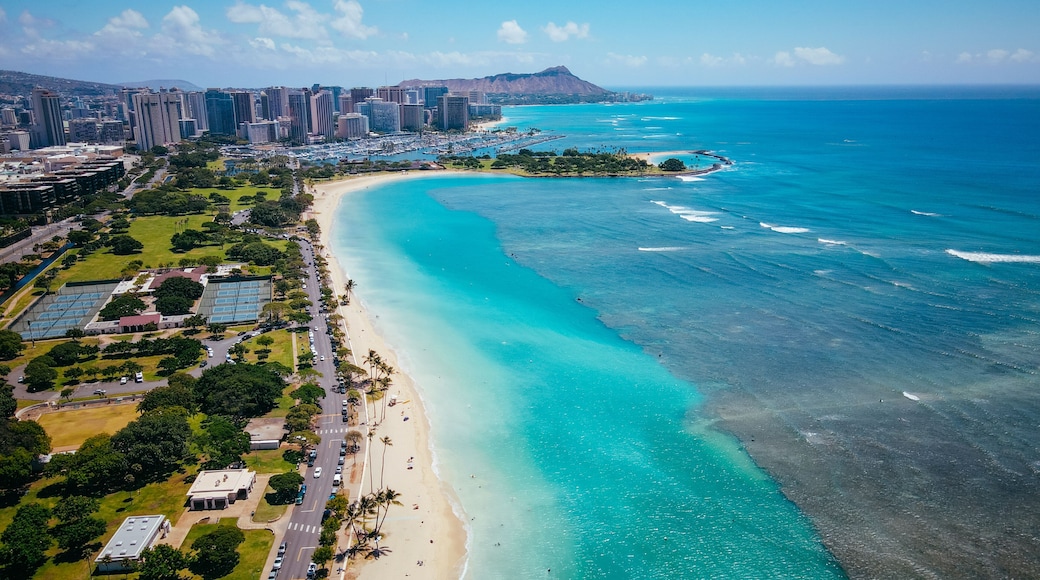 Aerial Ala Moana Beach Park is a free public park on the island of Oahu, U.S. state of Hawaii, located between Waikiki and downtown Honolulu.