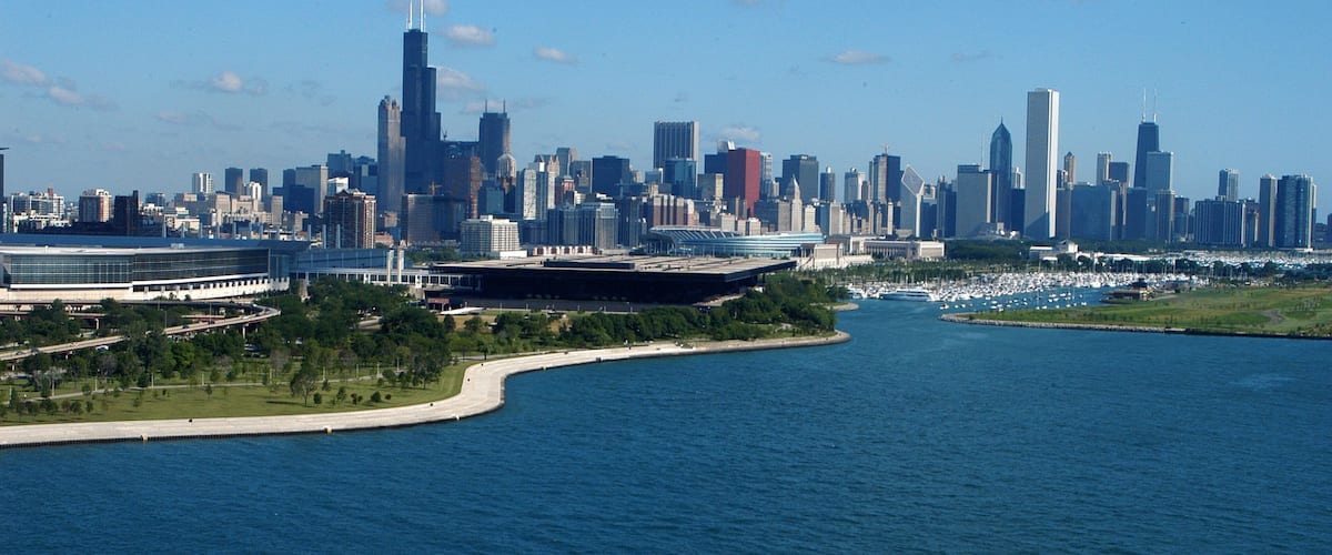 McCormick Place che include casa a torre, vista del paesaggio e città