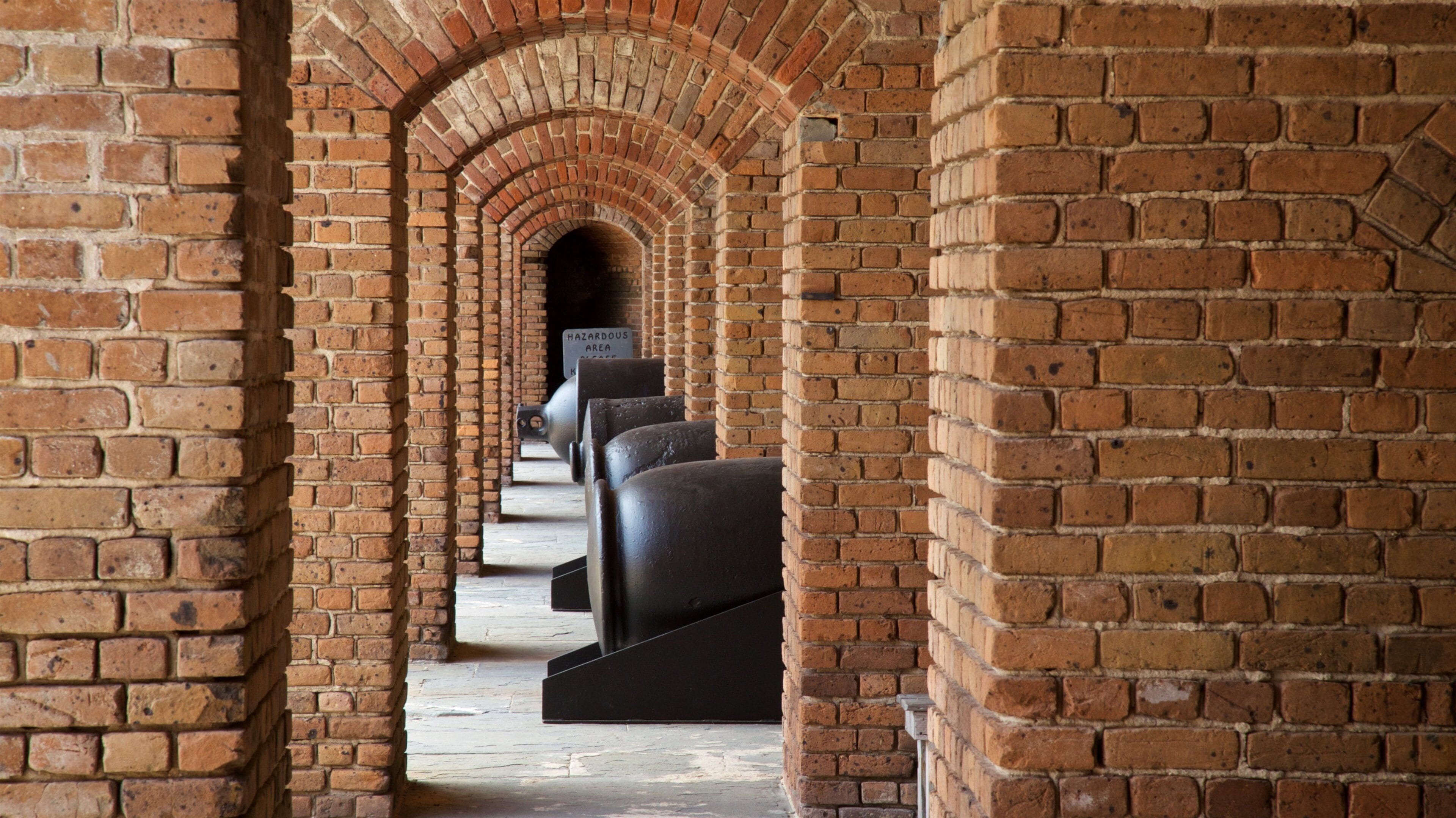 Fort Zachary Taylor Historic State Park showing military items, heritage elements and interior views