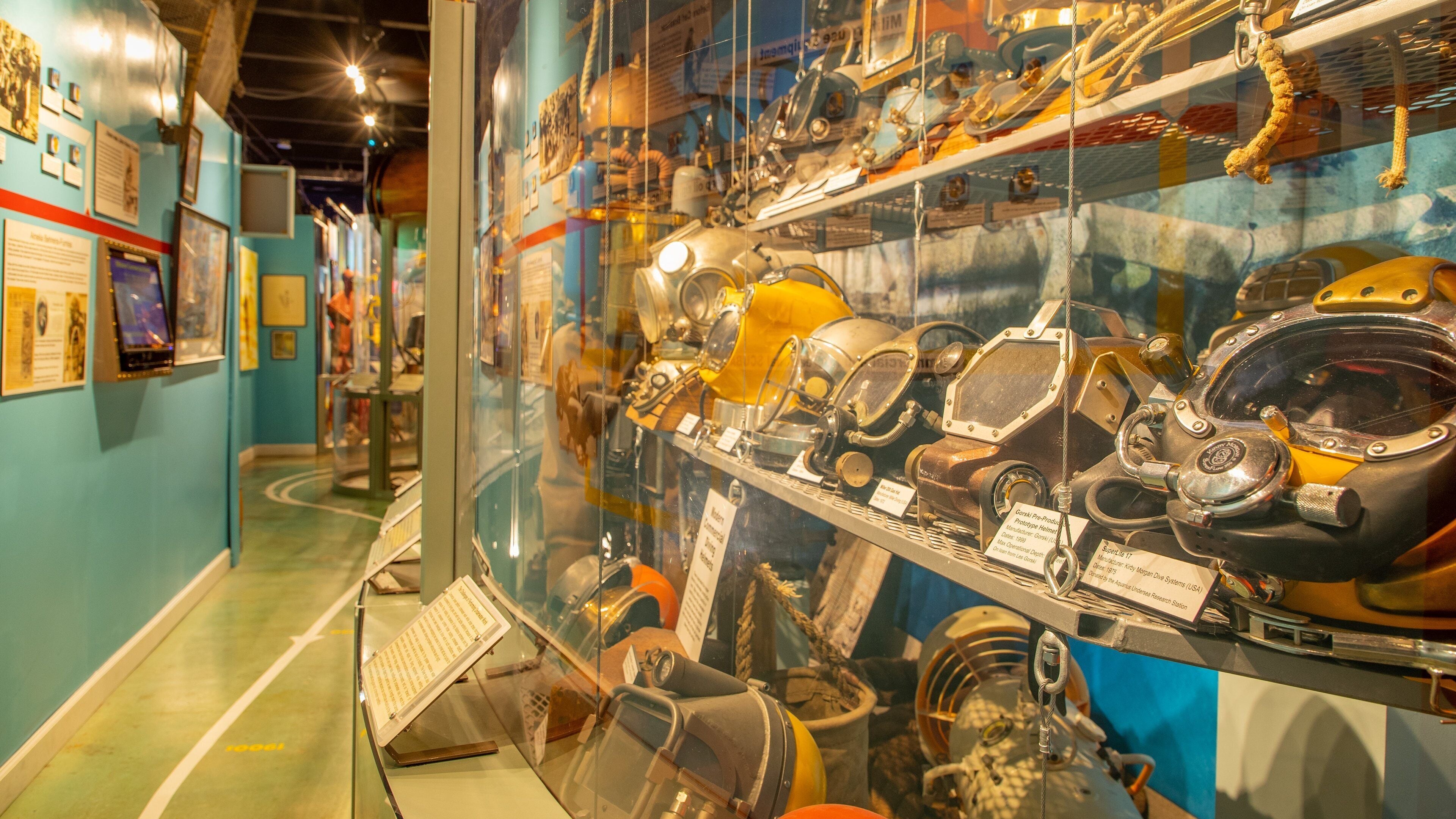 History of Diving Museum which includes heritage elements