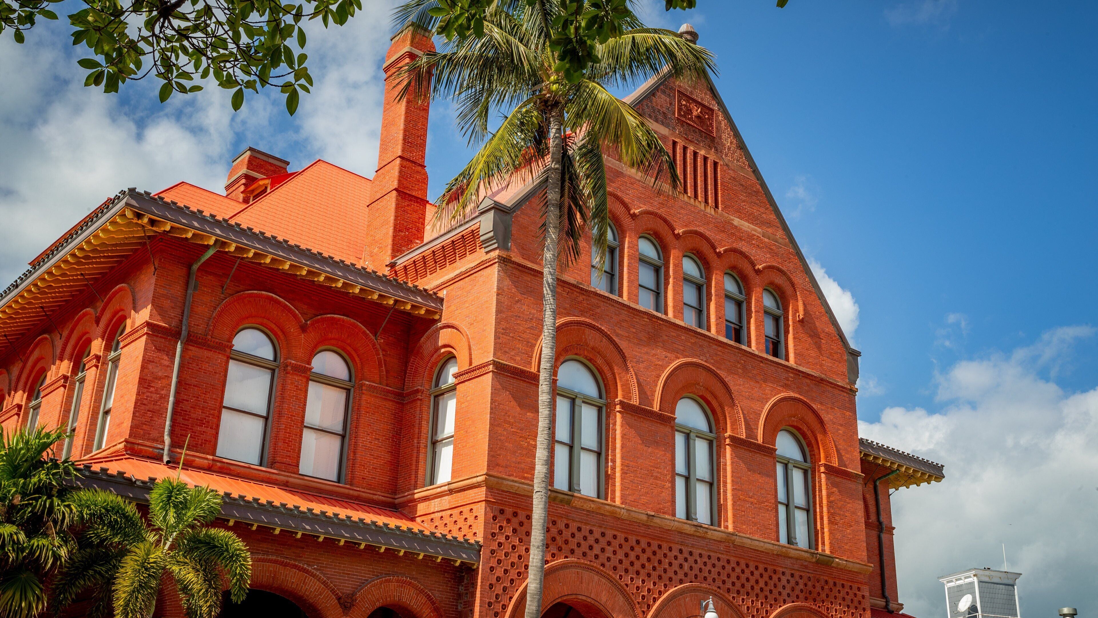 Custom House Museum featuring heritage architecture