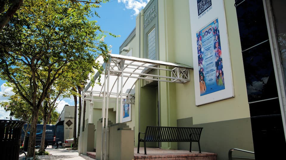 Jacksonville_TheatreJacksonville_6069291_0005