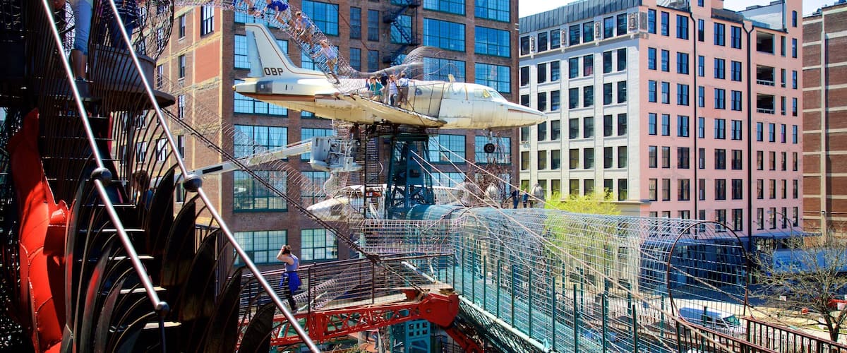 City Museum mostrando una ciudad y también niños