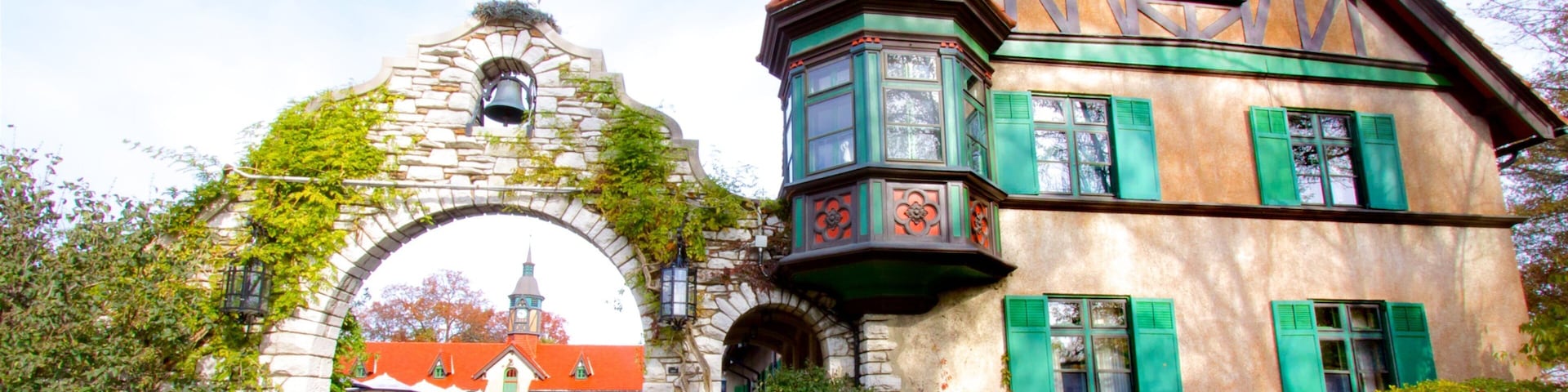 Grants Farm which includes heritage elements and a house