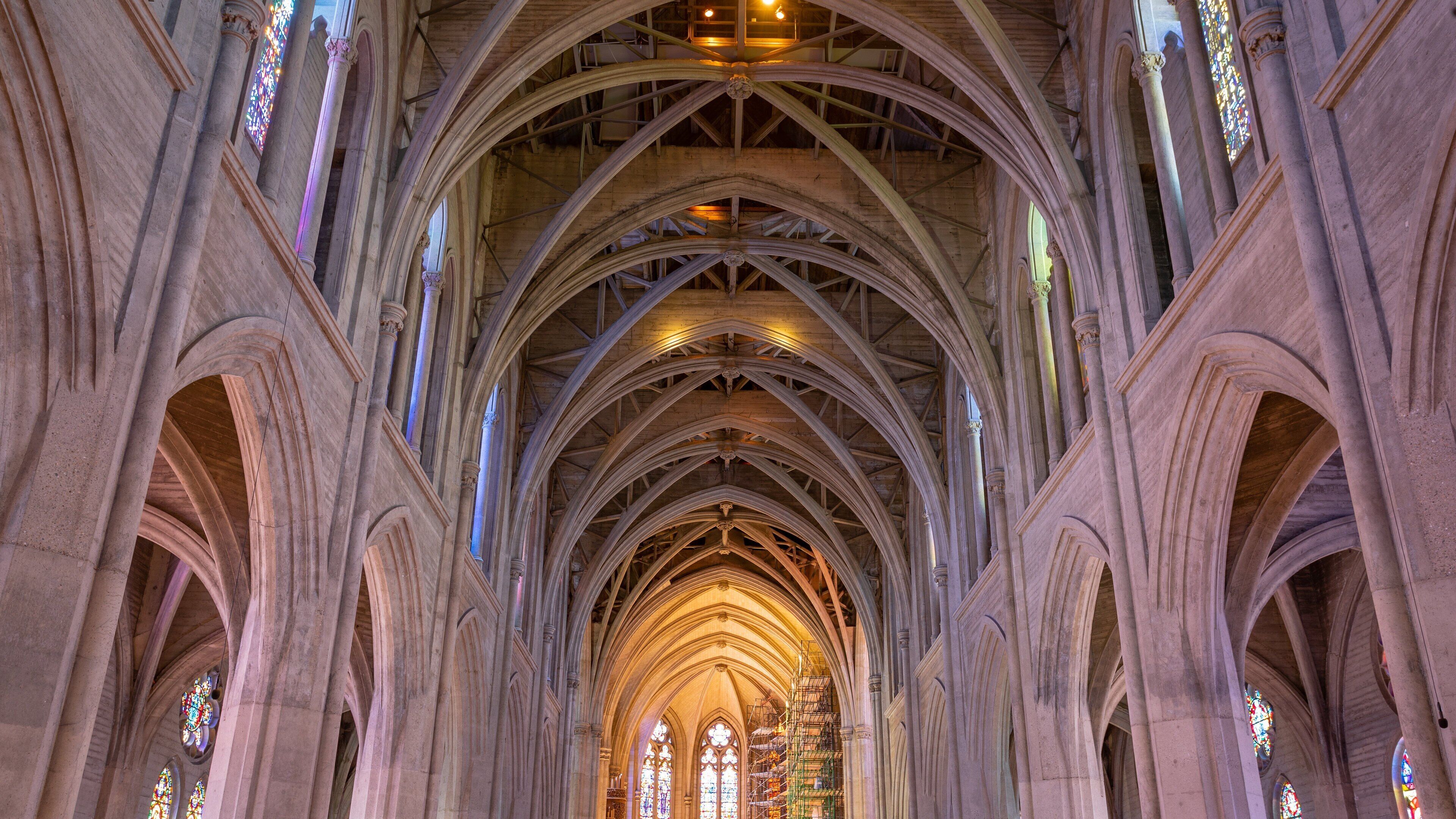 Grace Cathedral featuring a church or cathedral, interior views and heritage elements