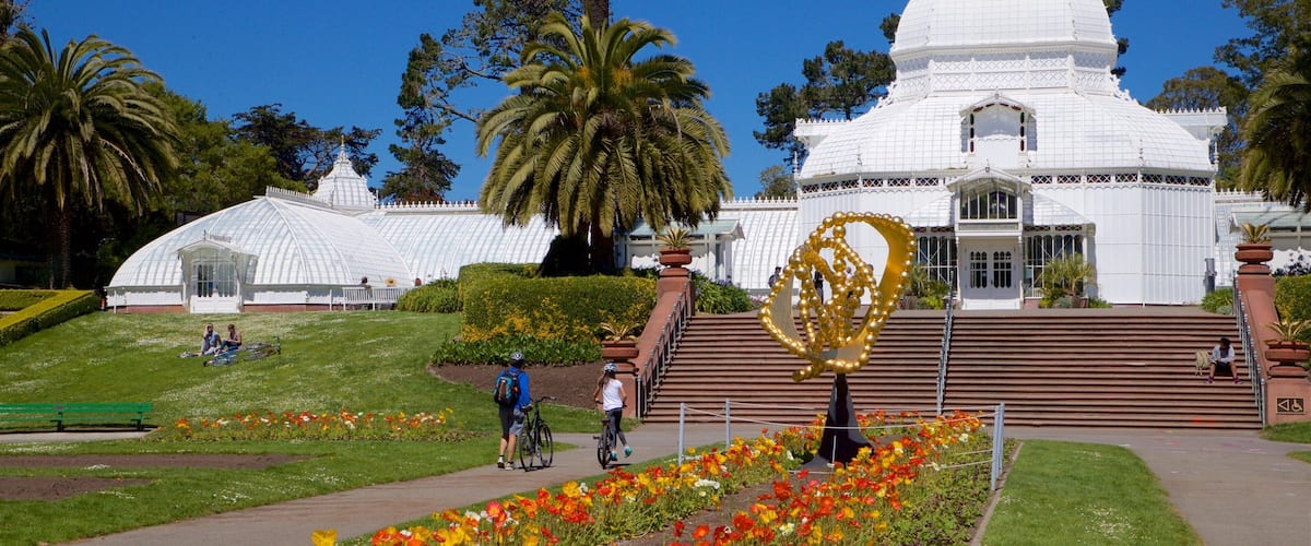 Conservatory of Flowers which includes outdoor art, heritage elements and flowers