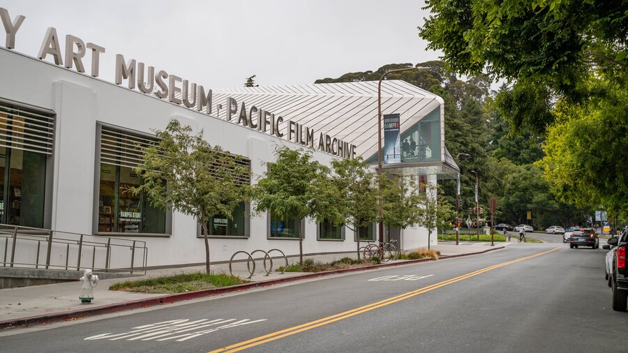 Berkeley Art Museum and Pacific Film Archive featuring signage