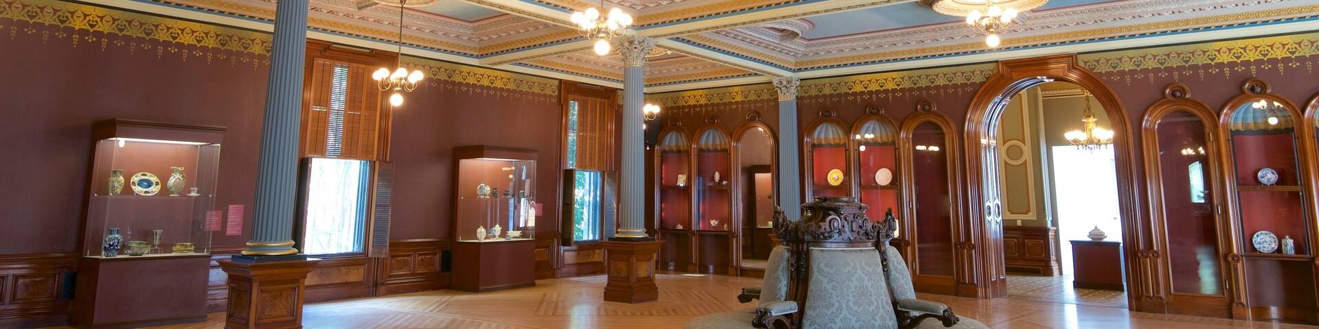 Crocker Art Museum showing interior views