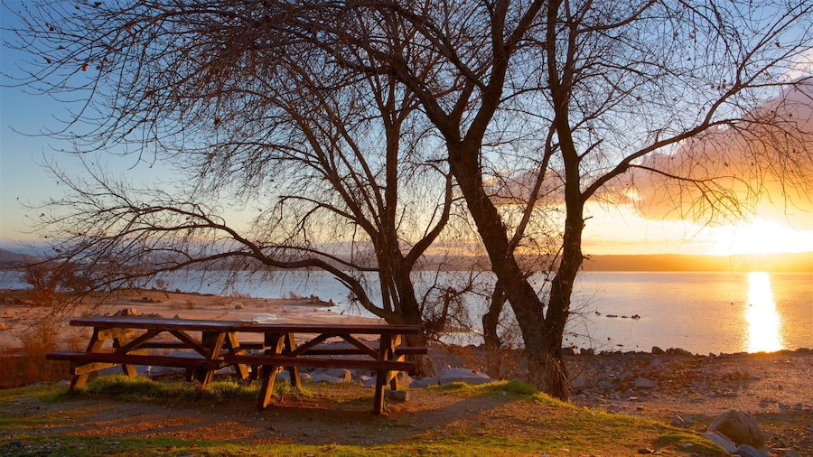 Folsom Lake State Recreation Area showing a sunset and a lake or waterhole