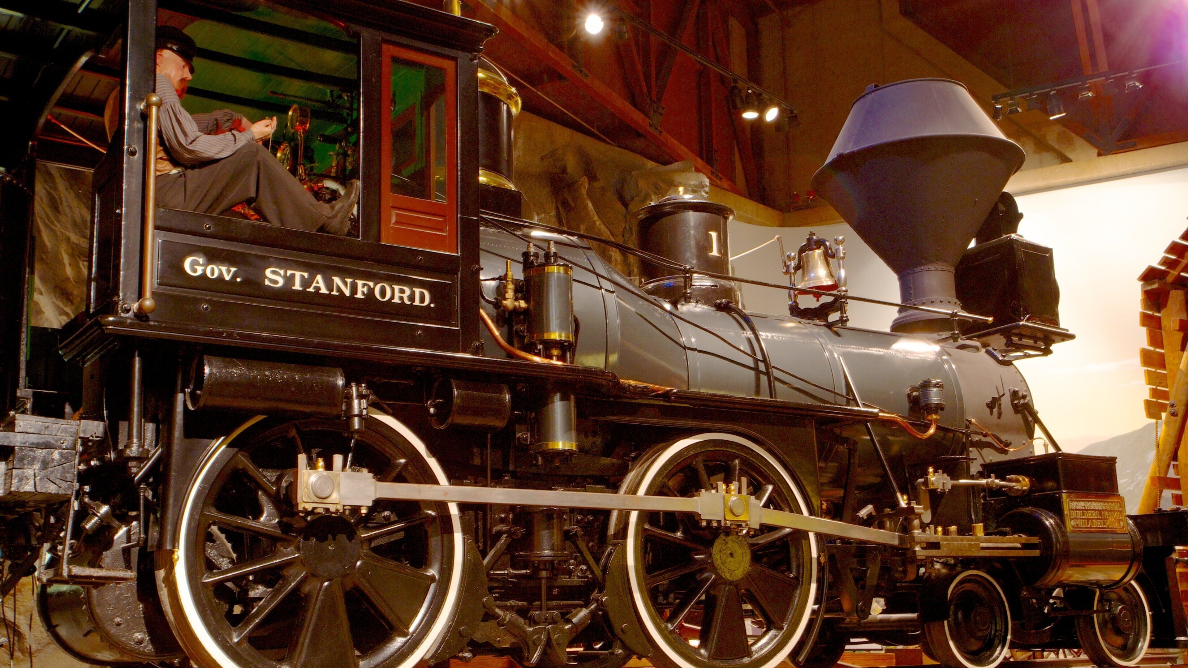 California State Railroad Museum featuring railway items and interior views