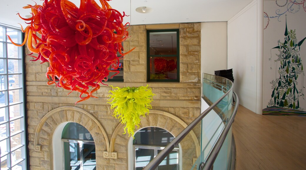 San Jose kunstmuseum som inkluderer innendørs og kunst