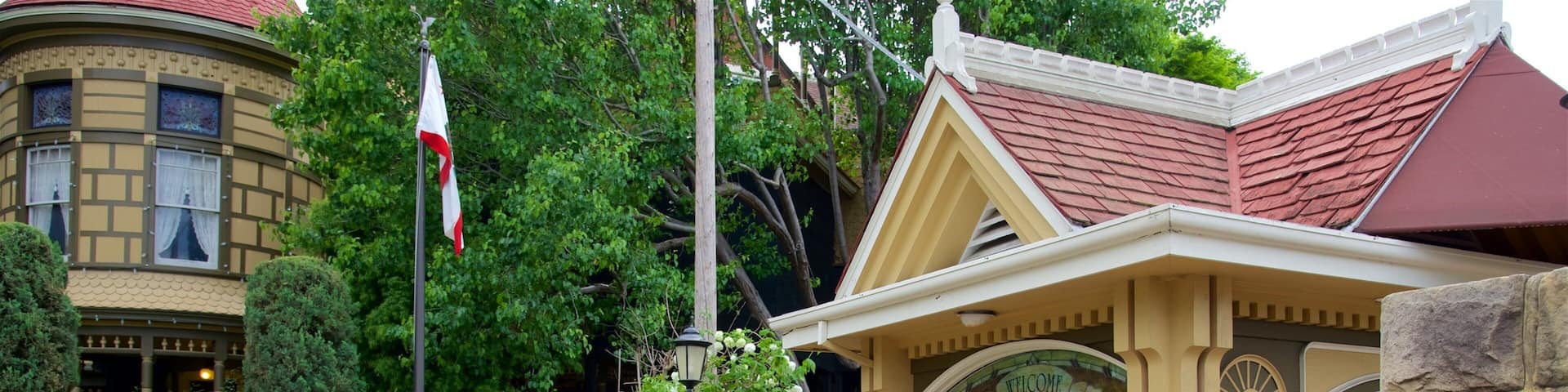 Winchester Mystery House