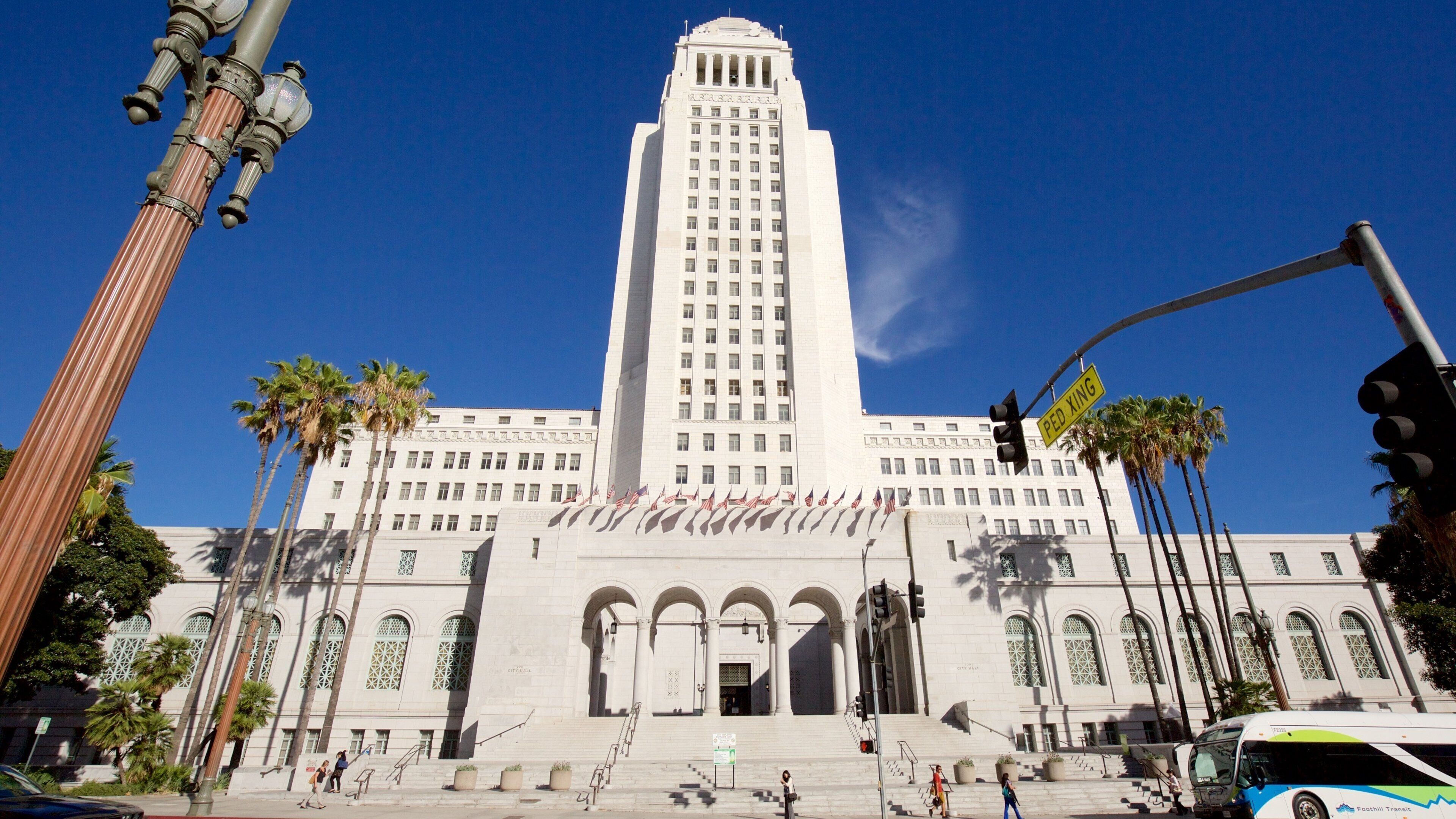 Los Angeles City Hall which includes an administrative buidling