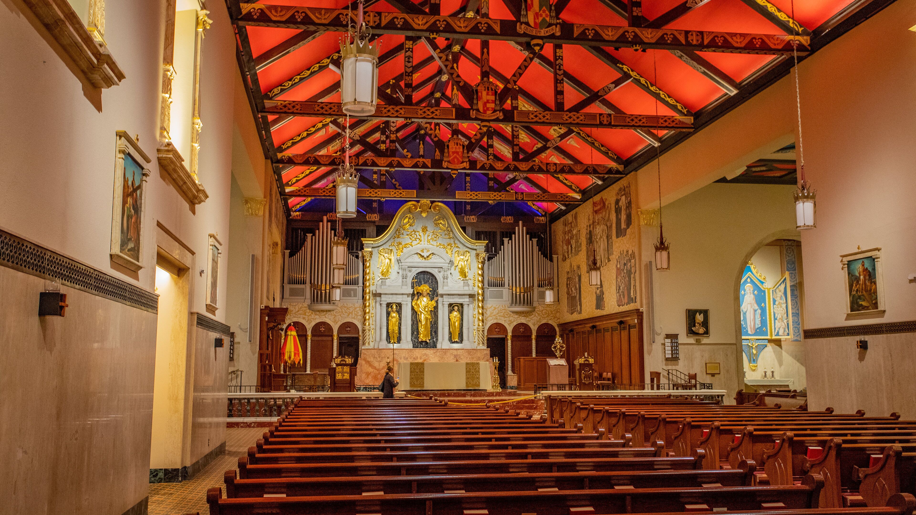Cathedral Basilica of St. Augustine showing interior views and a church or cathedral
