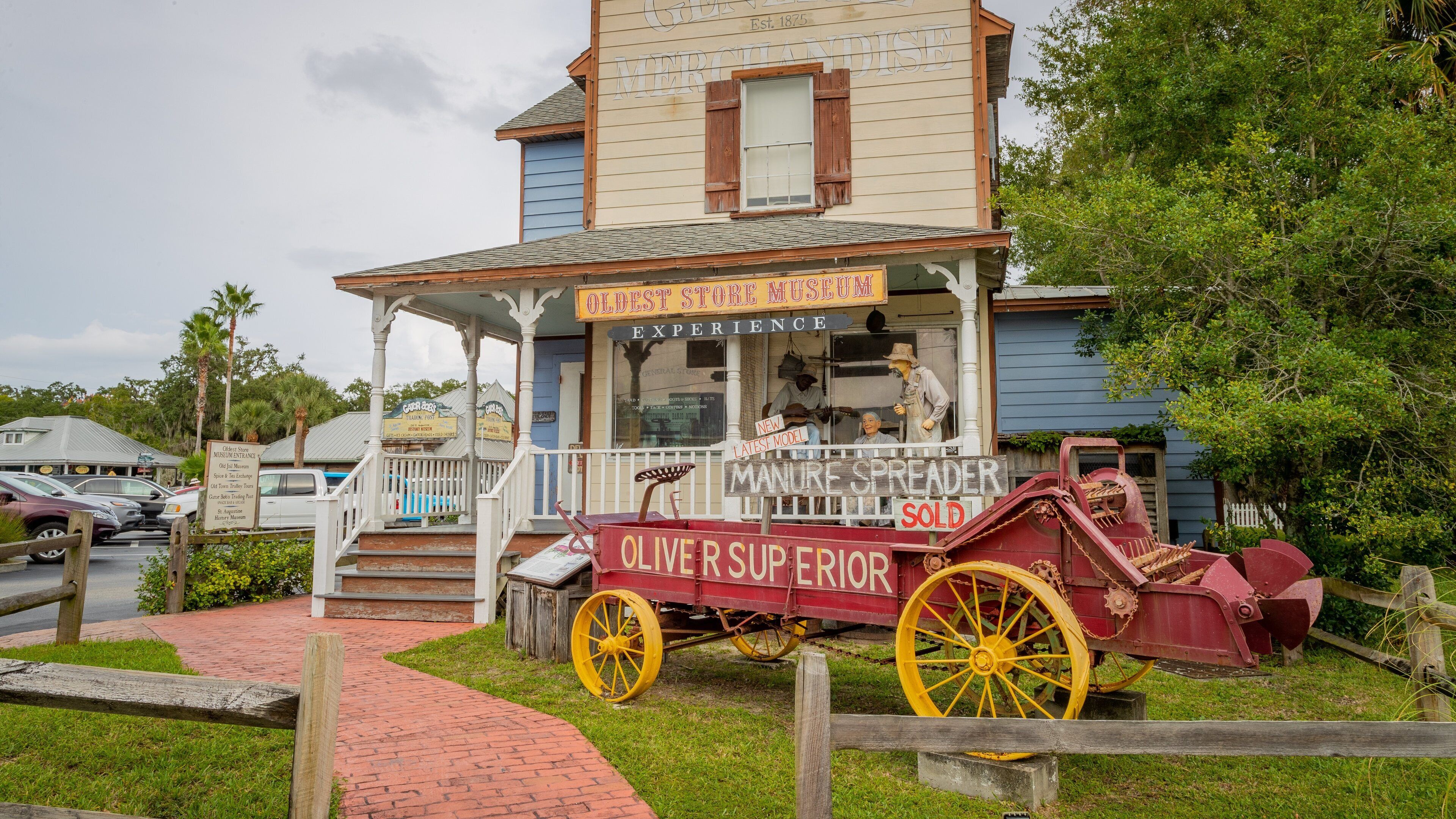 The Oldest Store Museum showing heritage elements and signage