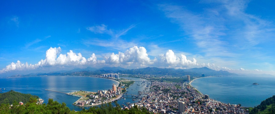 Beautiful scenery of Shuangyue Bay in Huizhou City, Guangdong Province, China