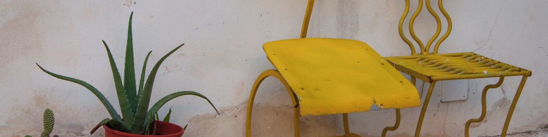 Yellow chairs. Serrano is a town of 1,406 inhabitants of the Province of Lecce, in Apulia, southern Italy. It is a frazione of the comune of Carpignano Salentino and is 13 km from Otranto and 29 from Lecce.