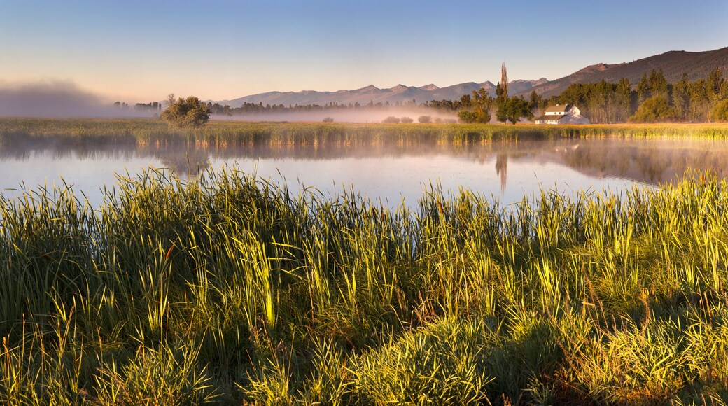 Scenic view of Bitterroot Valley during sunrise