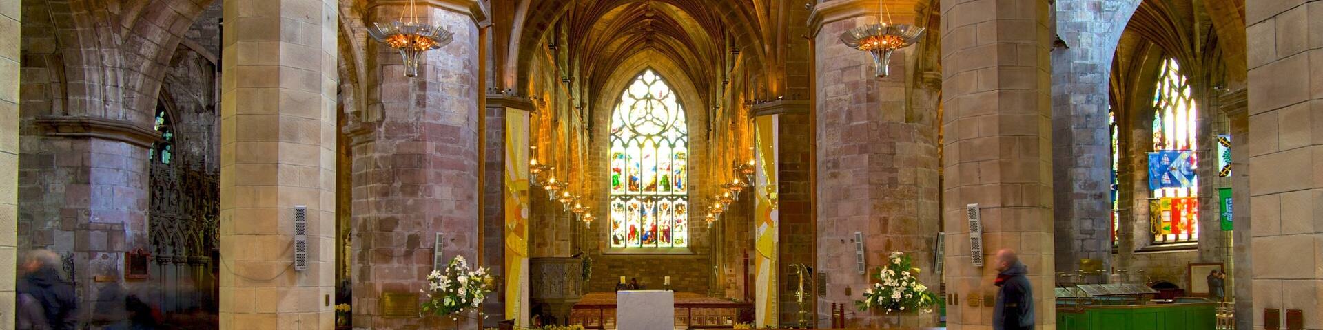 Edinburgh featuring interior views, religious elements and a church or cathedral