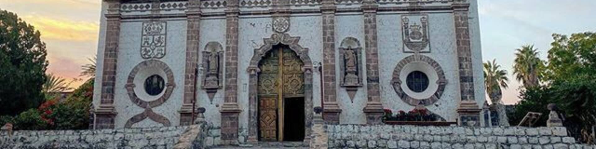 A beautiful Mision in front of the cute town of San Ignacio's main plaza