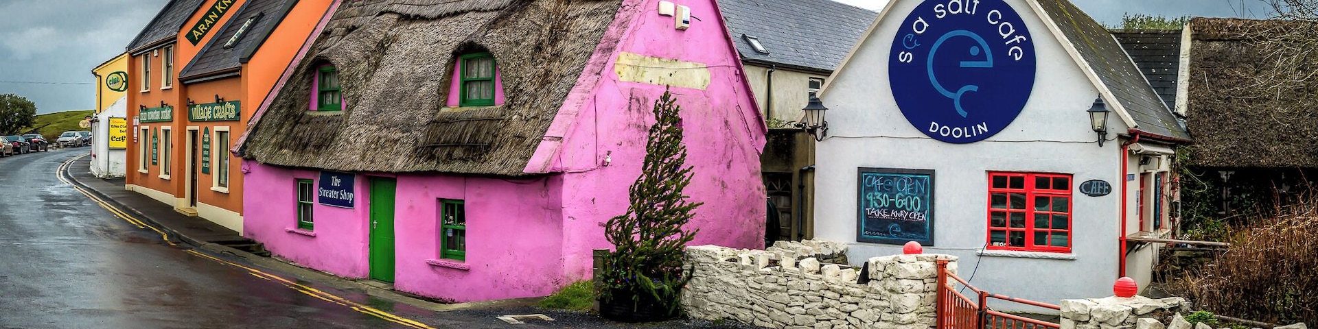 On the way back from the Cliffs of Moher, stopped in at the small coastal village of Doolin. It's famed for its irish music and a short distance from Lisdoonvarna, a town famlous for matchmatching - the wedding type,