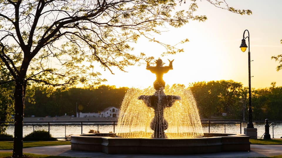 Fountain Through Sun Beams at Riverside Park