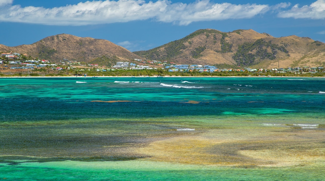 Saint Martin showing general coastal views