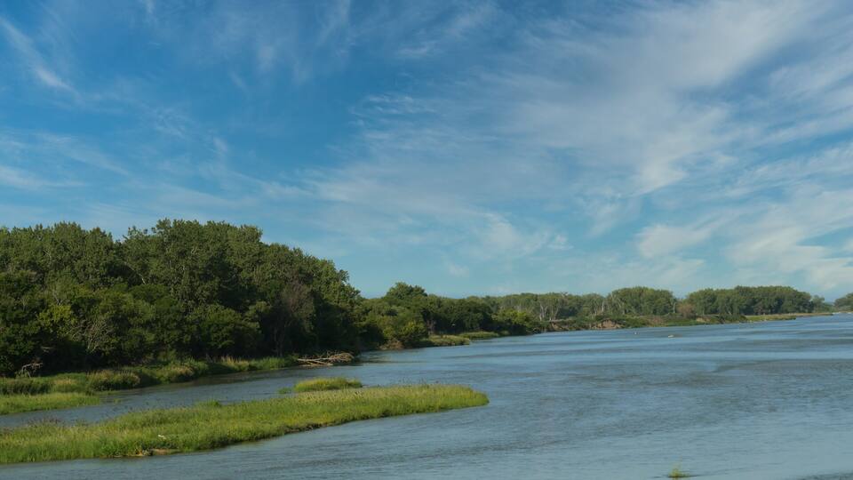 One side of Charlan County Lake in Alma, Nebraska.
