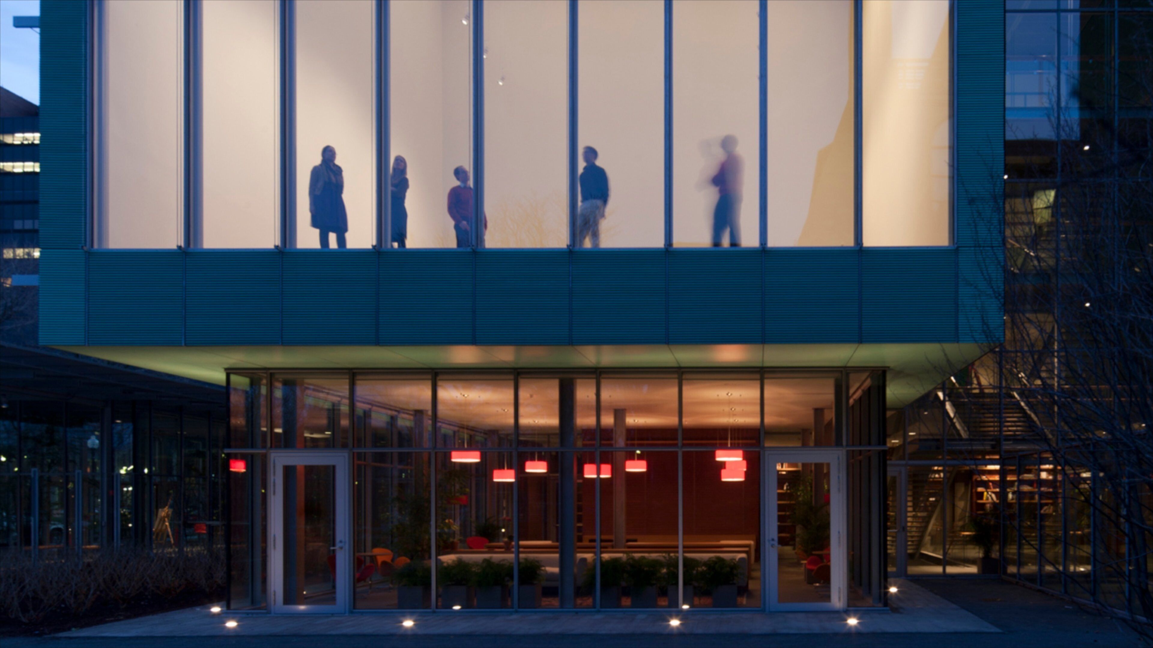 Isabella Stewart Gardner Museum showing a city, modern architecture and night scenes