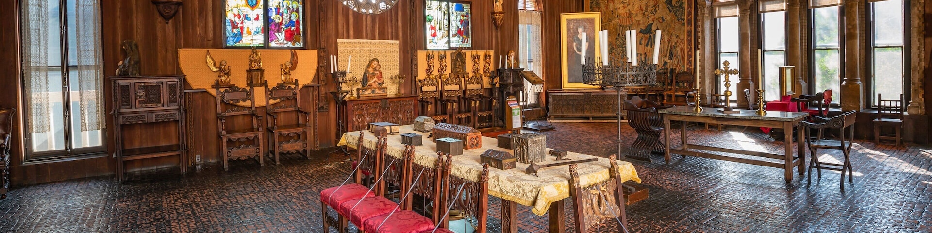 Isabella Stewart Gardner Museum which includes heritage elements and interior views