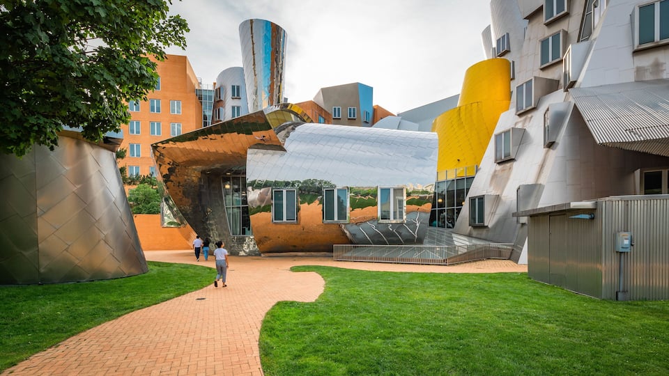 Massachusetts Institute of Technology featuring modern architecture