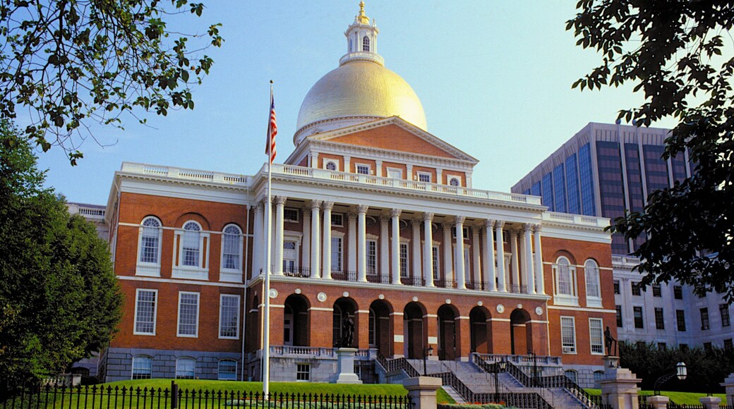 マサチューセッツ州議事堂 どの含み 行政建造物 と 遺跡