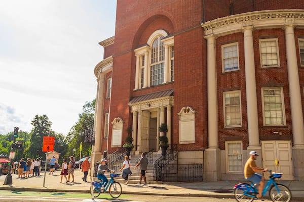 Park Street Church showing street scenes, cycling and heritage elements