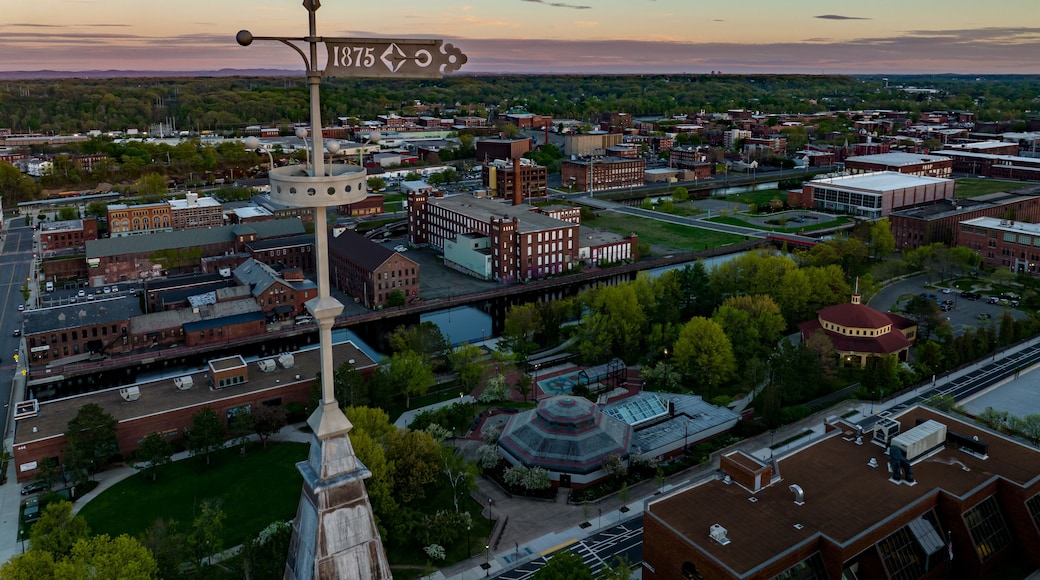 Holyoke Heritage State Park