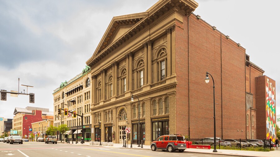 Mechanics Hall showing a city and heritage architecture