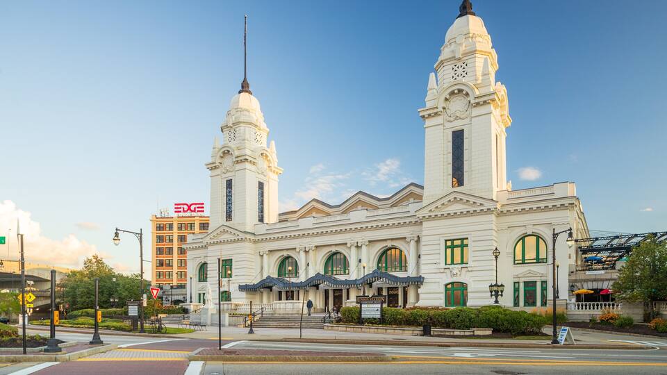 Union Station featuring heritage architecture