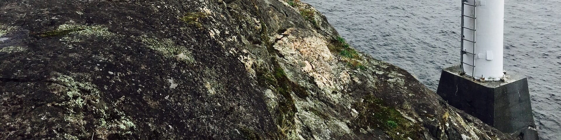 Lighthouse at Francis point trail