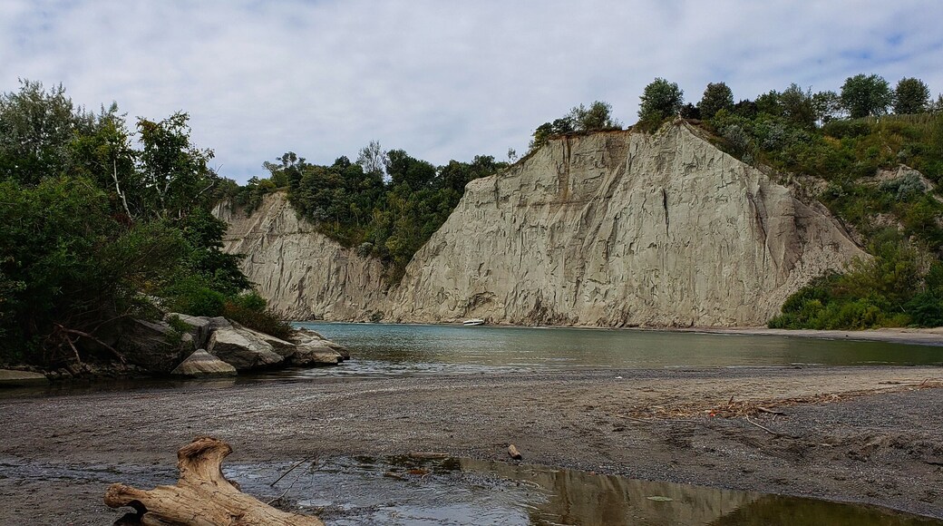 Scarborough bluffs park - steep cliff located above the shoreline of Lake Ontario