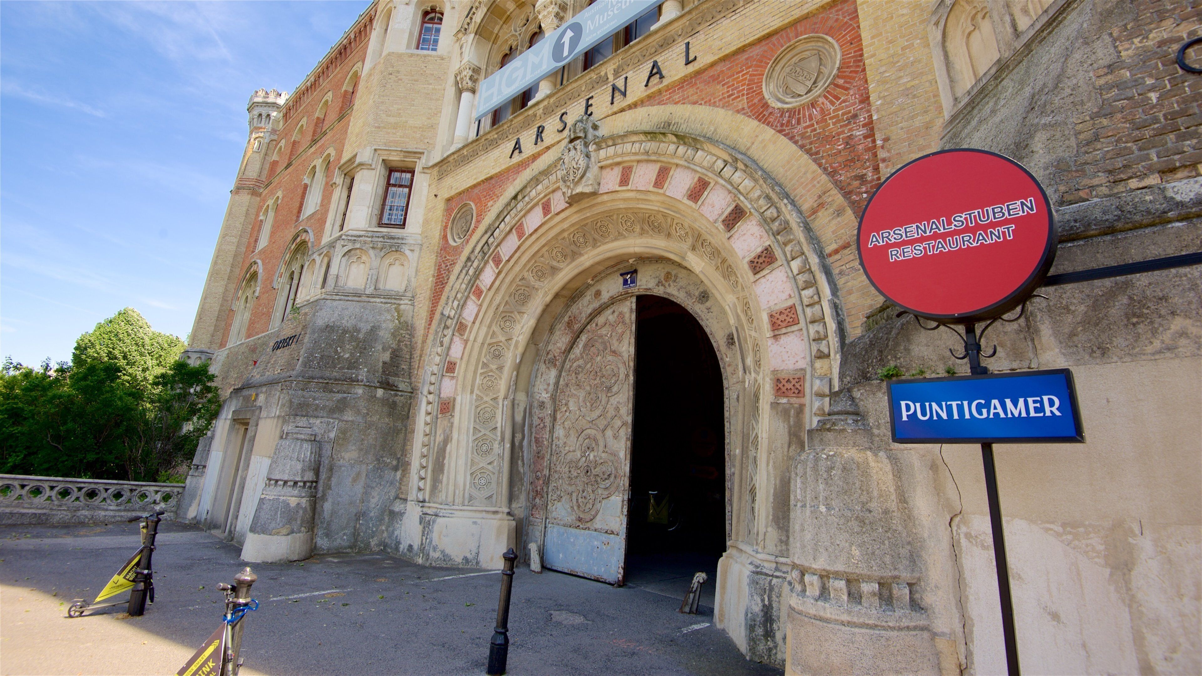 Military History Museum which includes signage